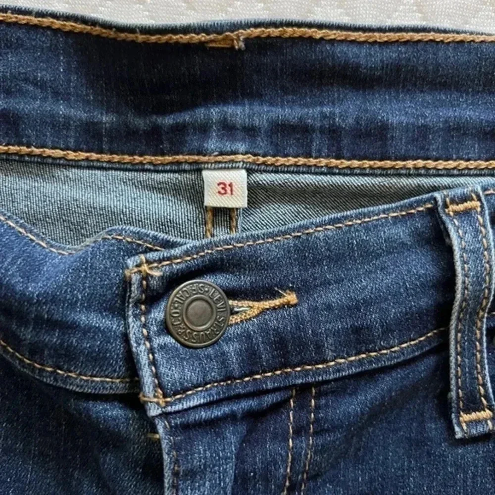 Levi’s Denim Jean Shorts-Dark Denim Size 31 - Picture 2 of 6